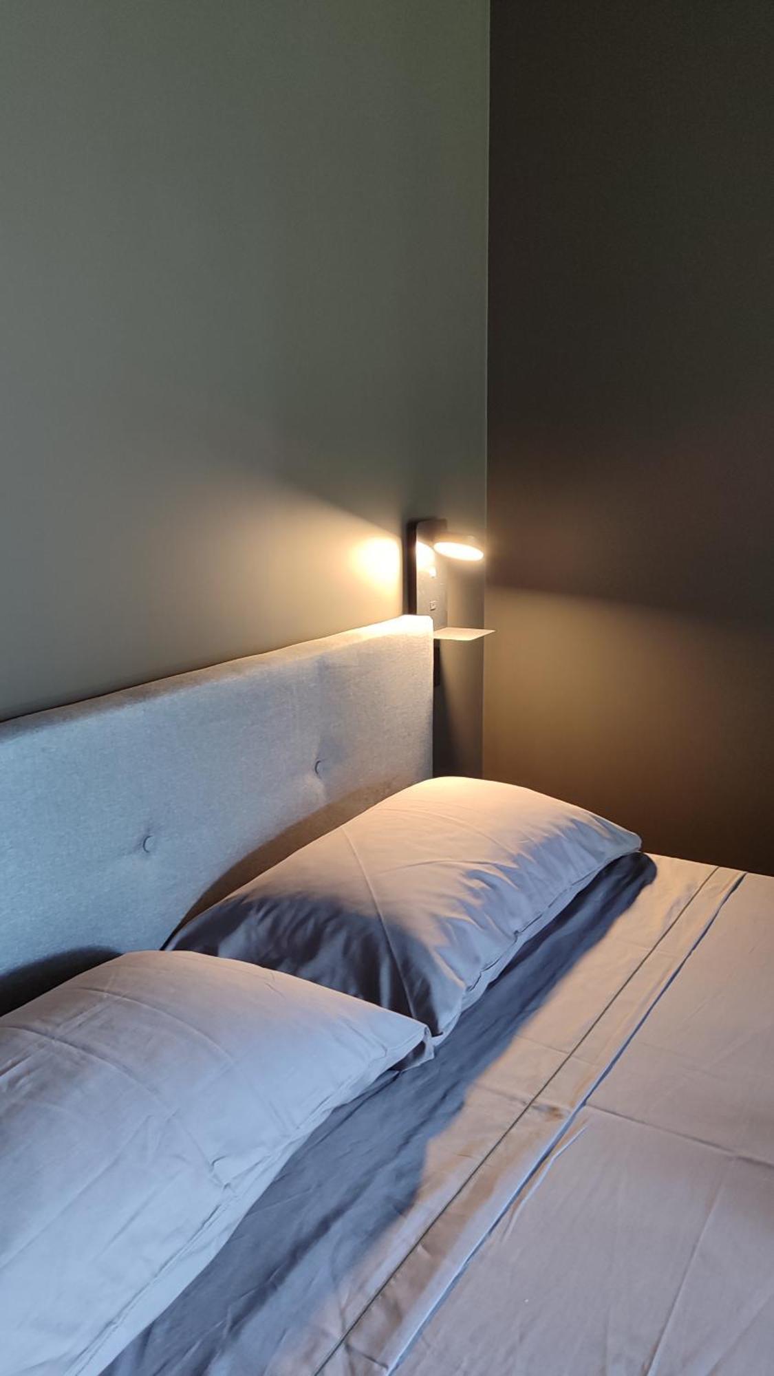 La Casa Di Cesare Otel Rogno Dış mekan fotoğraf